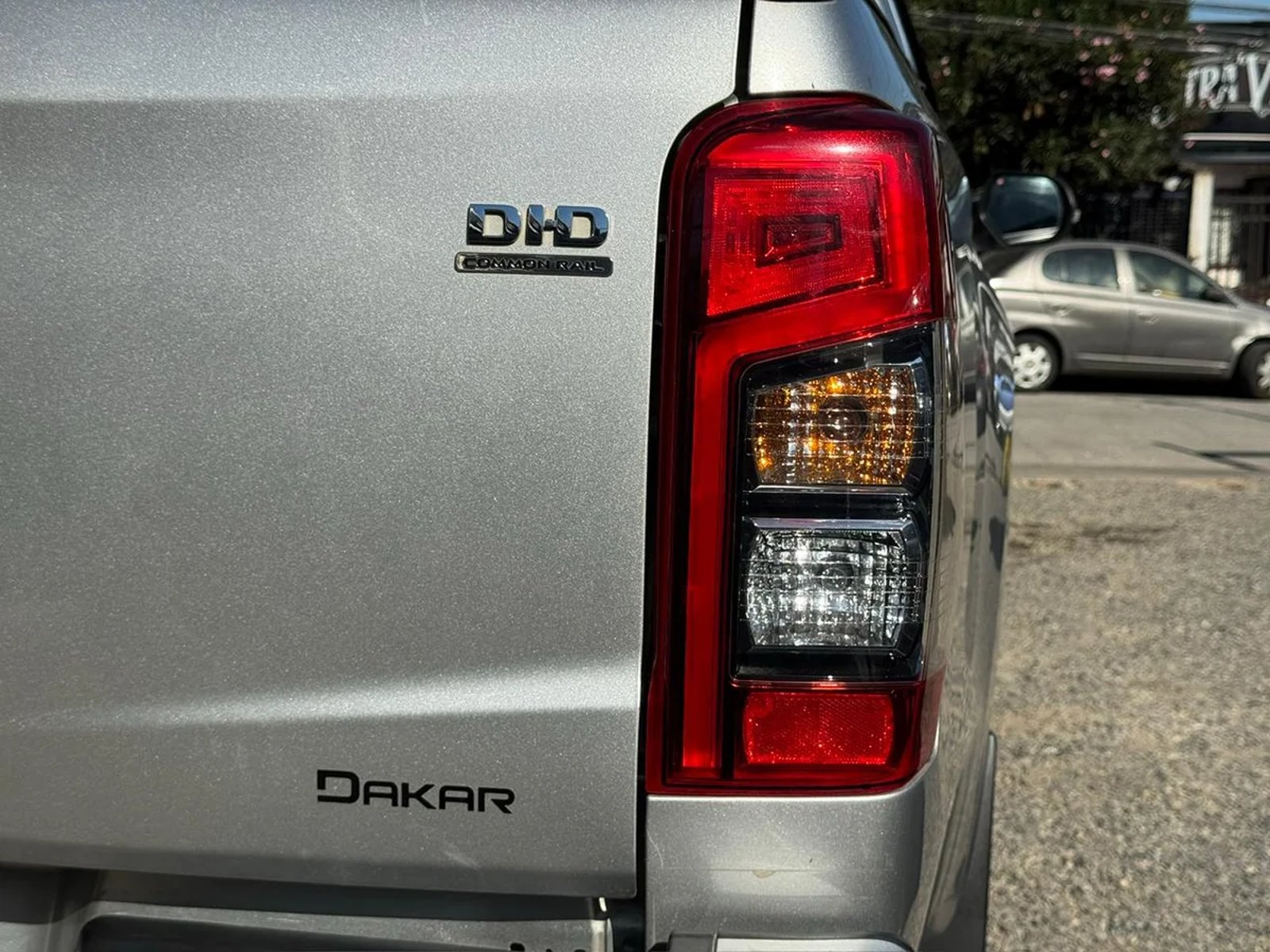 MITSUBISHI L200 DAKAR HP 4X4 2.4 2021 - Imagen 9 de 14