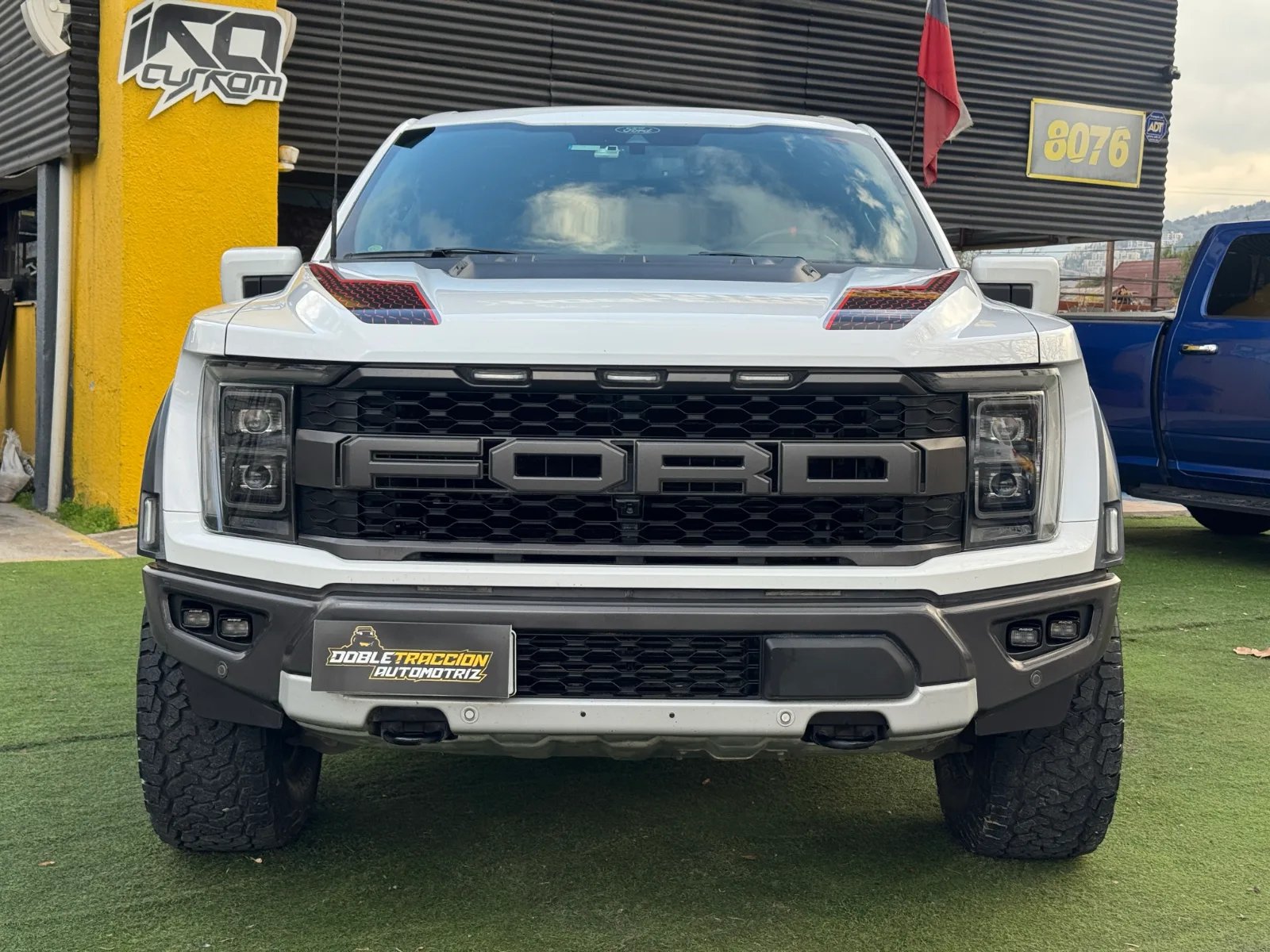 Ford F-150 Raptor 2022 - Foto 2 de 20