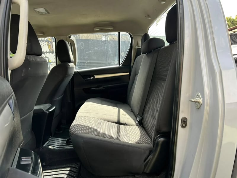 Toyota Hilux SR 2.8D 2022 - Imagen 11 de 14