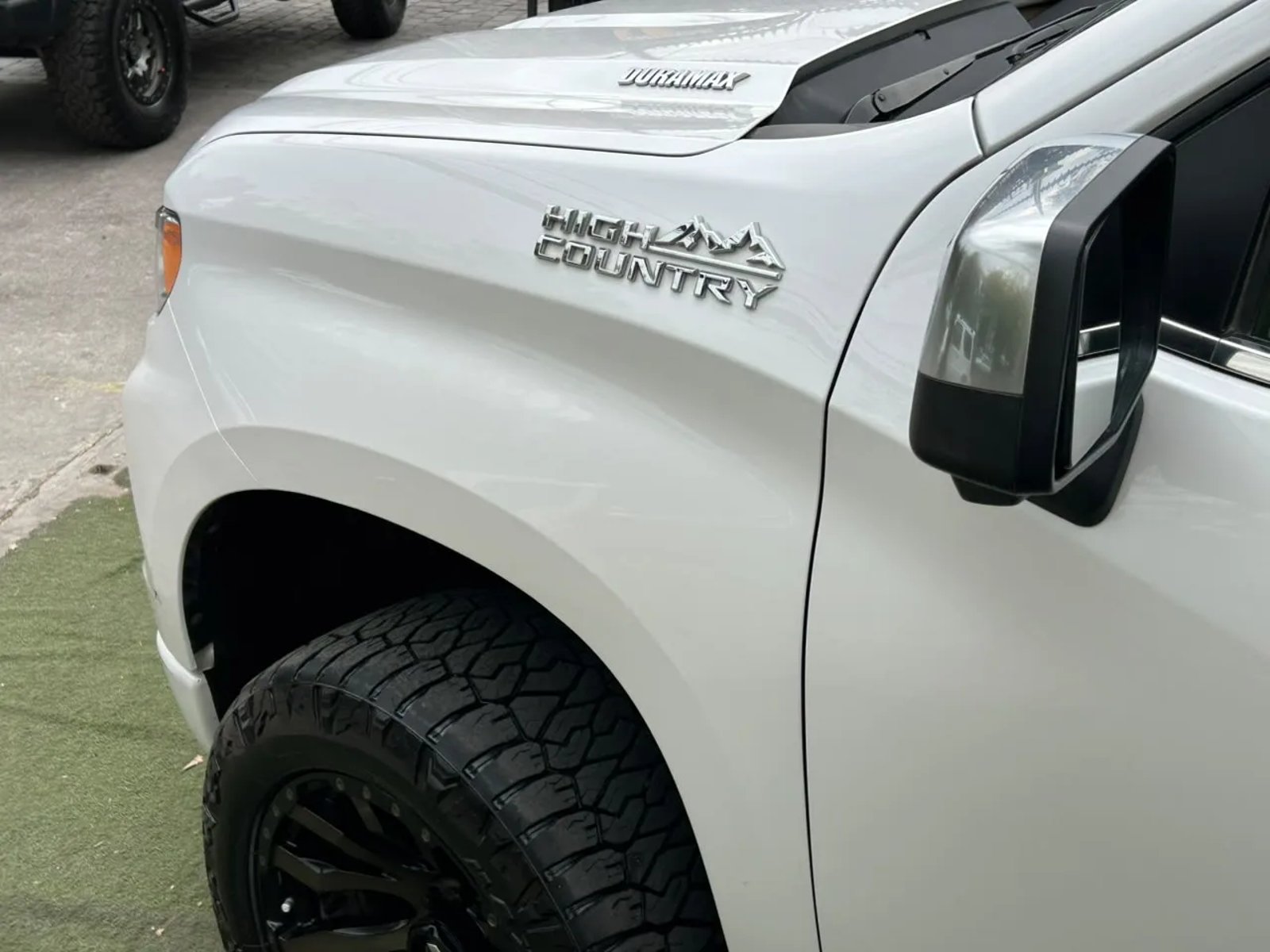Chevrolet Silverado High Country Duramax IVA INCLUIDO 2025 - Foto 4 de 18