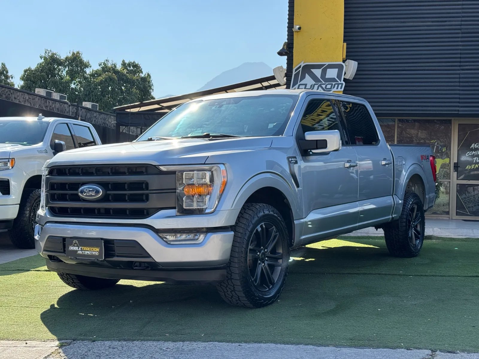 Ford F-150 Lariat Sport 2022 - Imagen 3 de 19