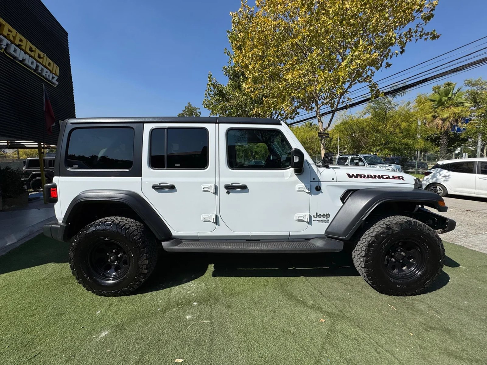 JEEP Wrangler JLU Sport 2019 - Imagen 7 de 14