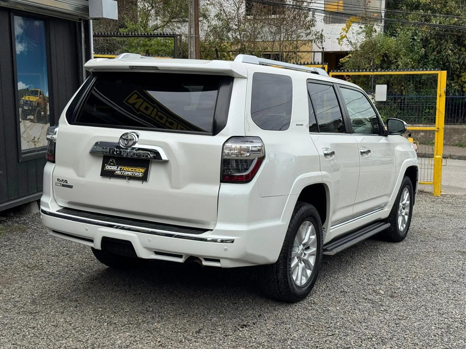 TOYOTA 4RUNNER 4.0 LIMITED 2015 - Imagen 6 de 12