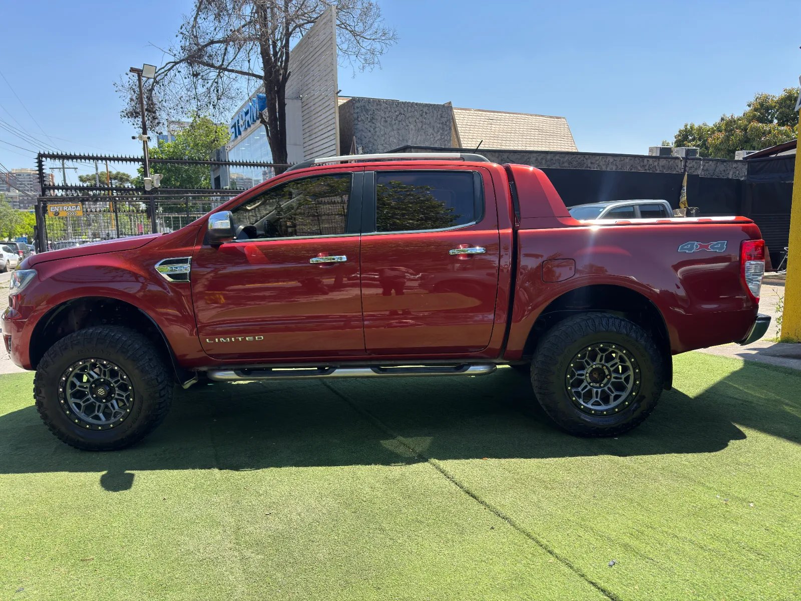 Ford Ranger Limited 2026 - Foto 4 de 18