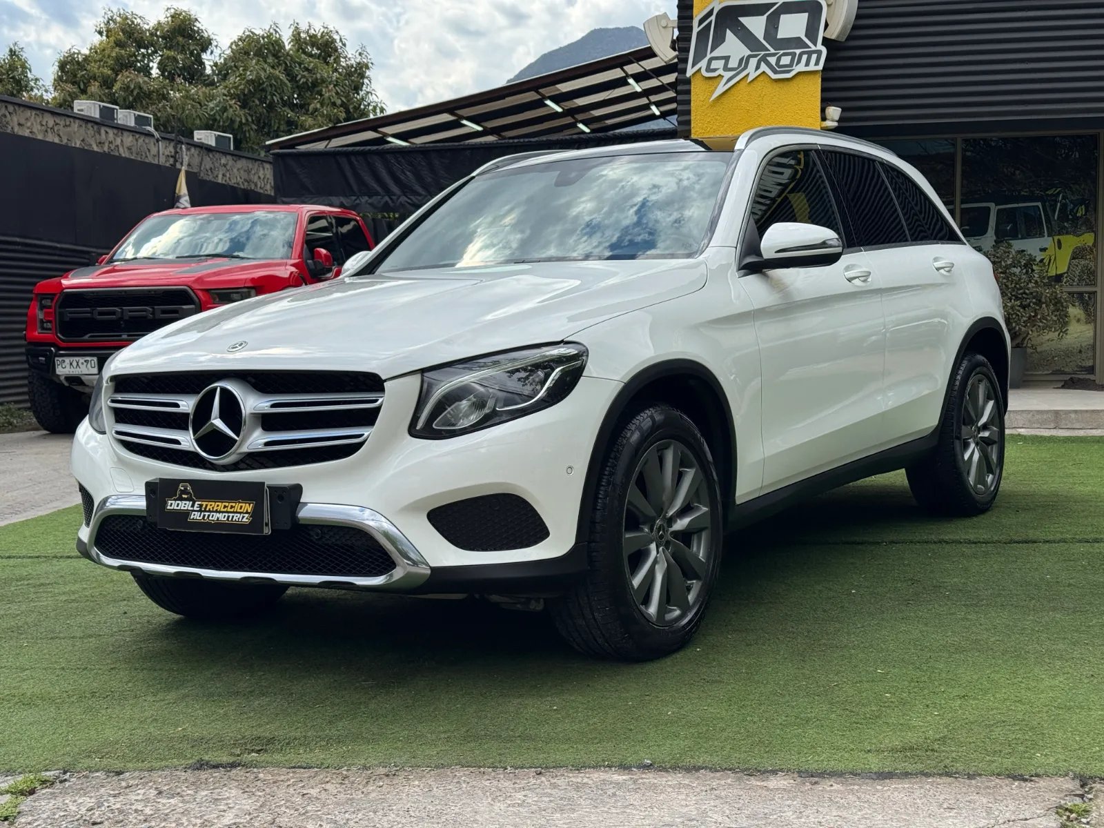 Mercedes-Benz GLC 250D 2019 - Foto 3 de 18