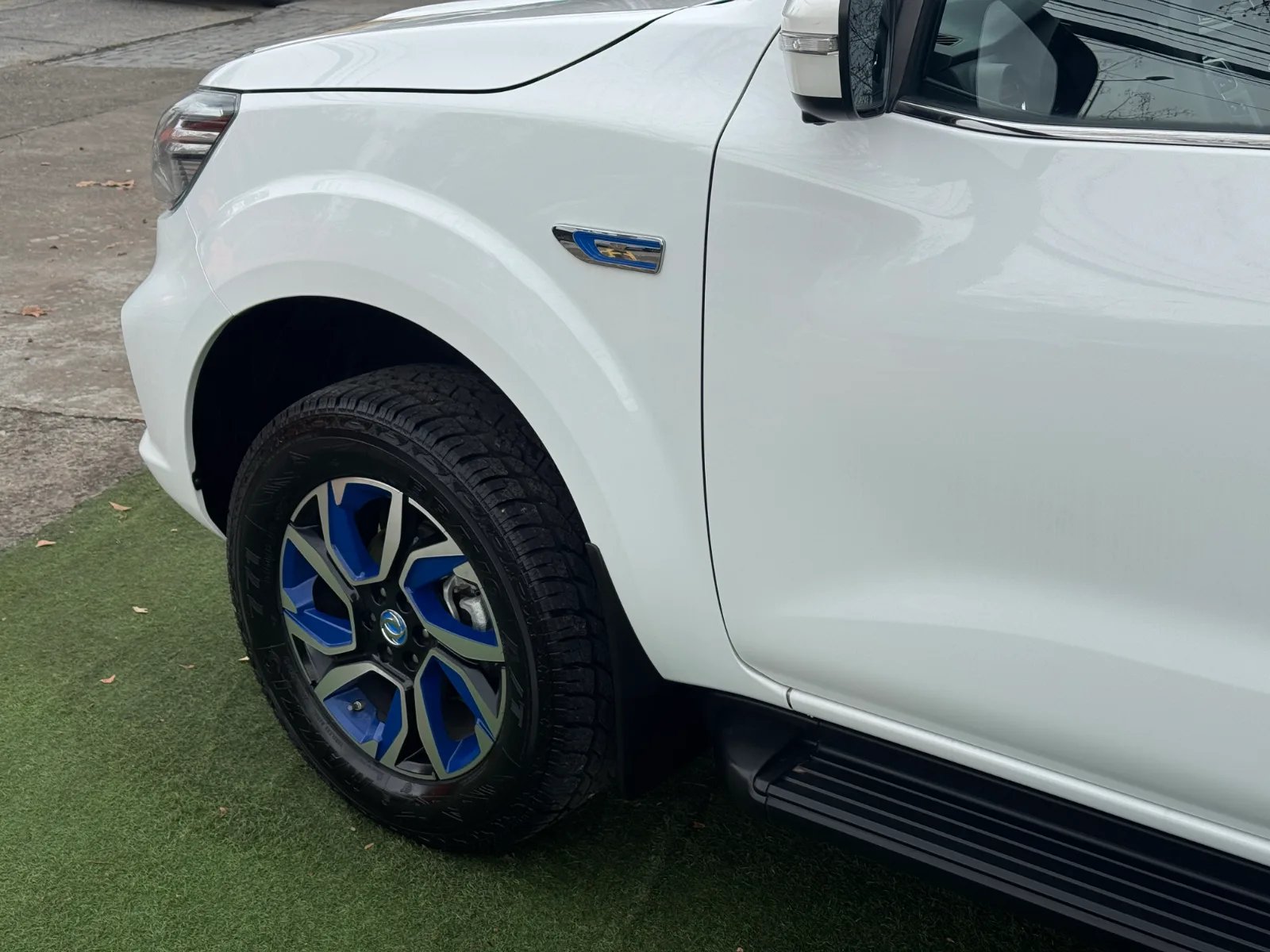 ZNA New R6 EV 2025 - Imagen 9 de 20