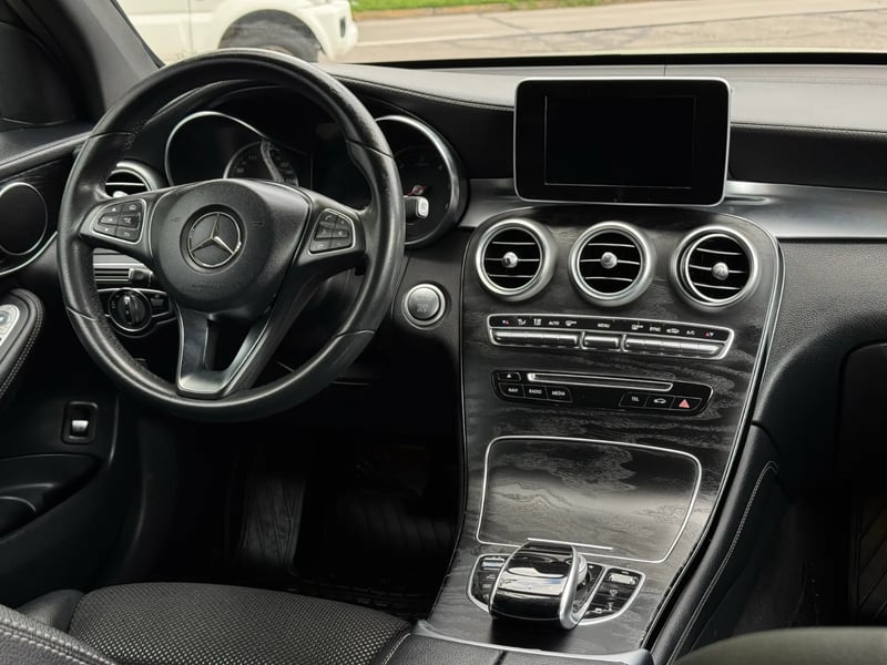 Mercedes-Benz GLC 250D 2019 - Imagen 16 de 18