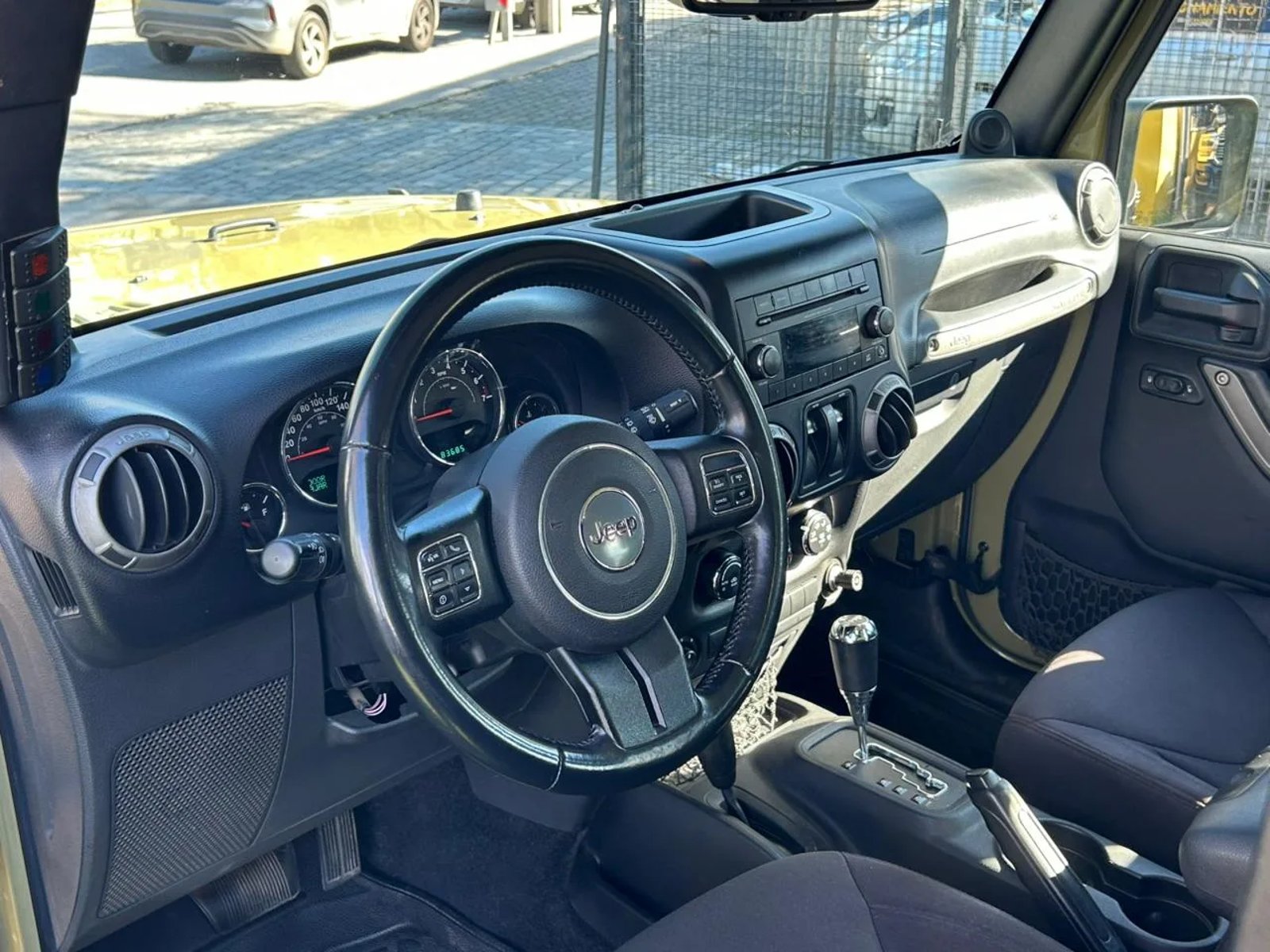 Jeep Wrangler Sport 2014 - Imagen 12 de 16