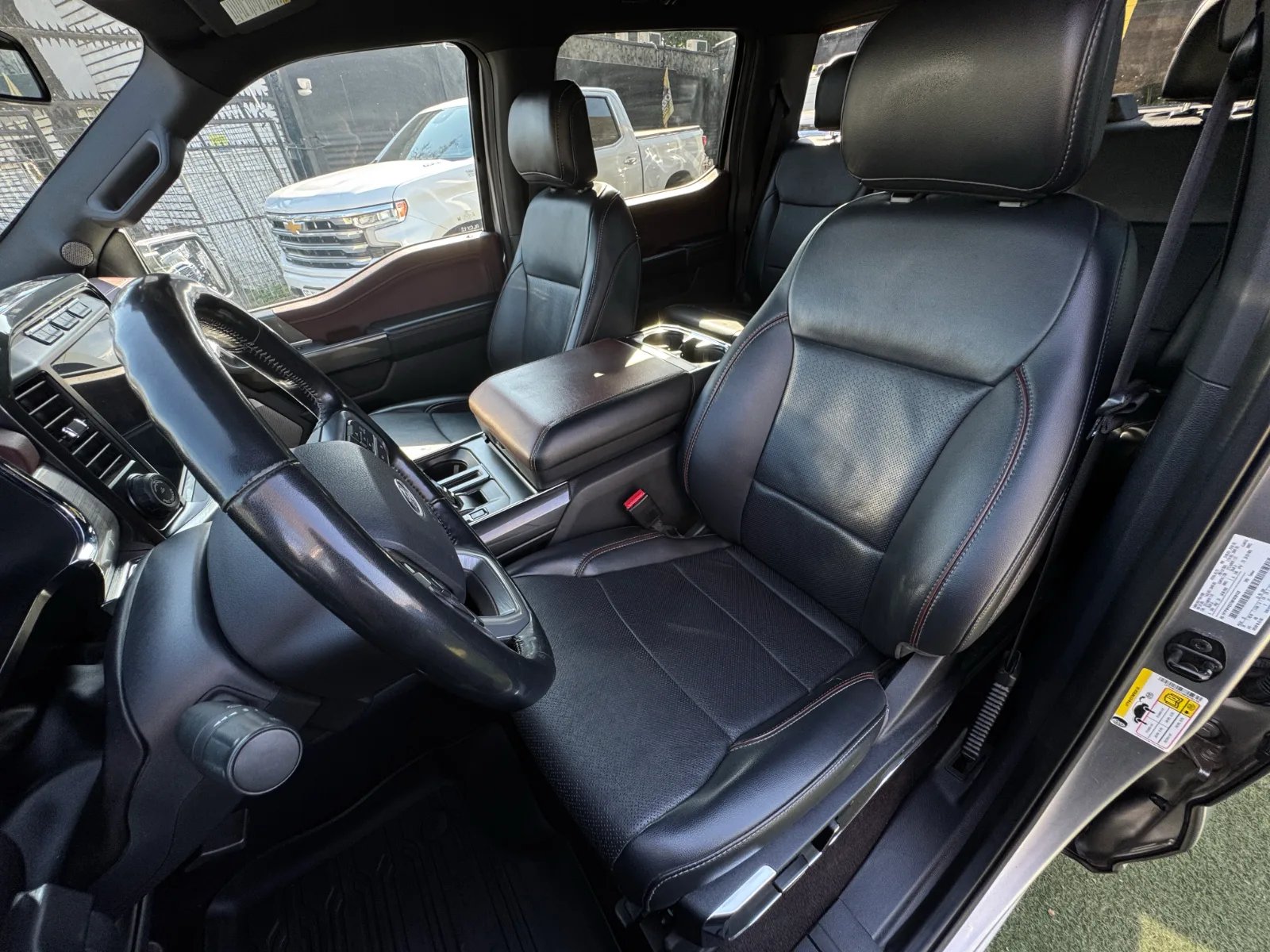 Ford F-150 Lariat Sport 2022 - Imagen 15 de 19