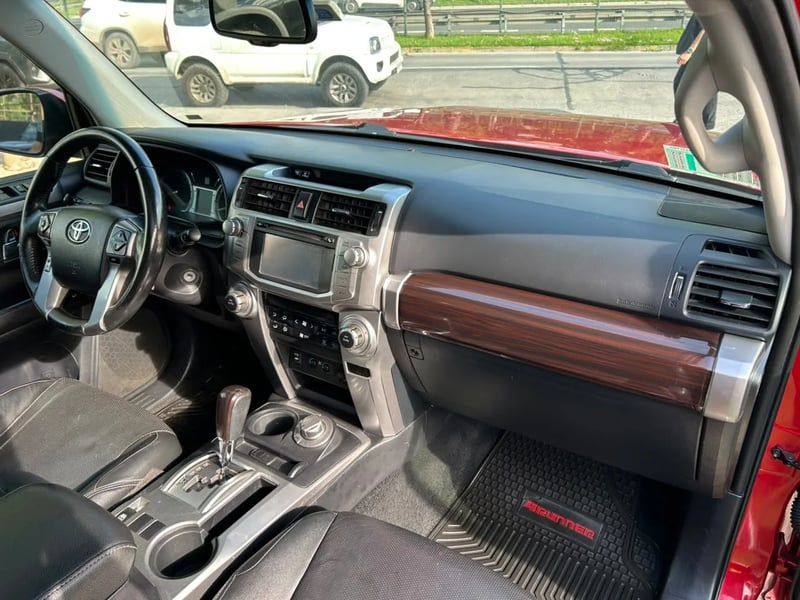 Toyota 4runner Limited 4x4 2016 - Imagen 13 de 16
