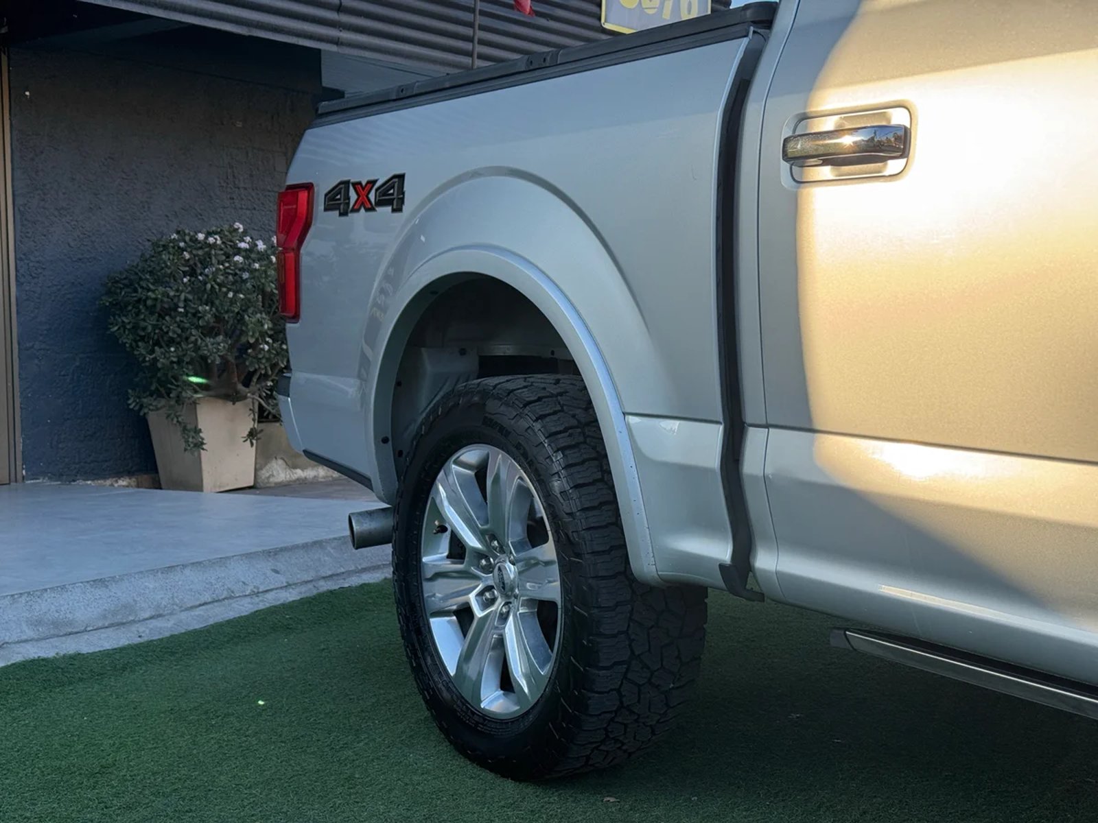 Ford F 150 2018 - Imagen 9 de 15