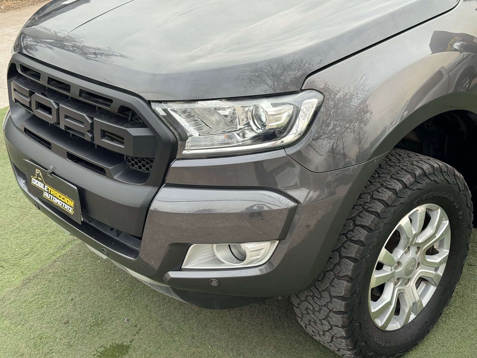 Ford Ranger Limited 2019 - Imagen 4 de 17