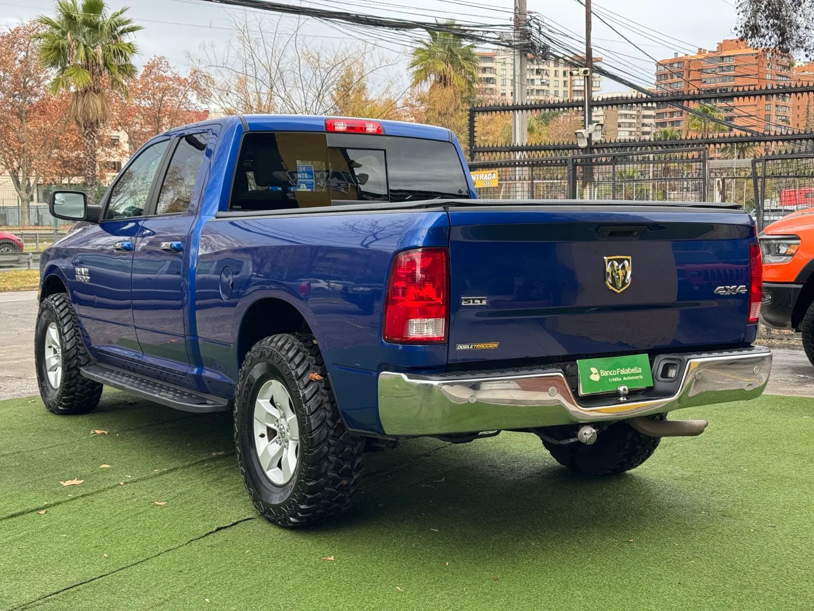 RAM 1500 SLT 2018 - Imagen 5 de 19