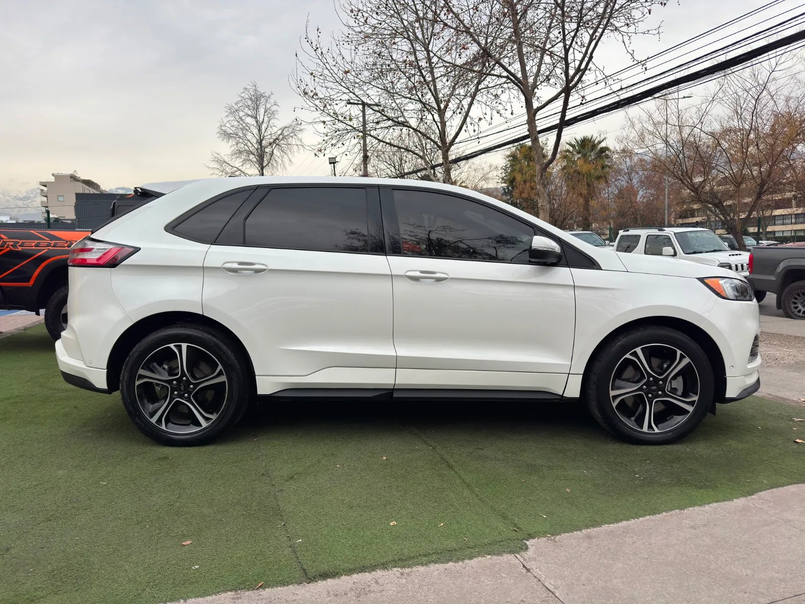Ford Edge ST 2023 - Imagen 8 de 20