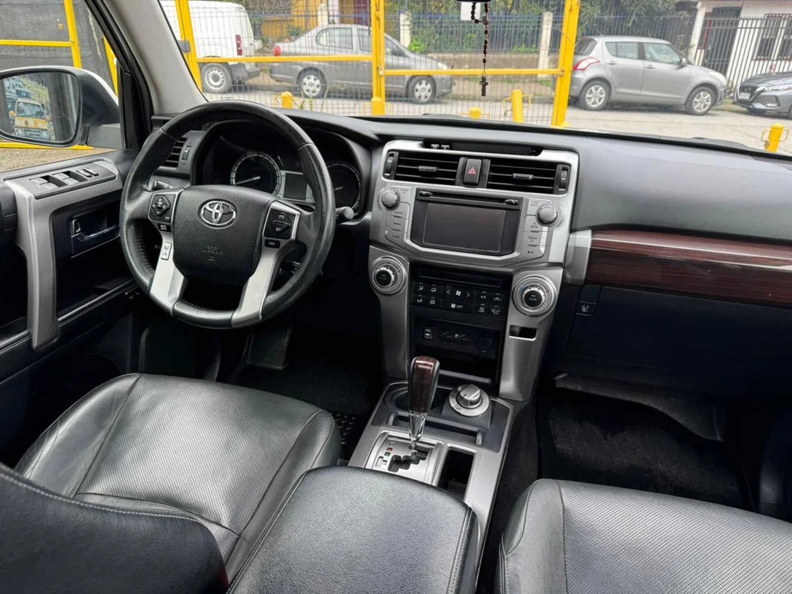 TOYOTA 4RUNNER 4.0 LIMITED 2015 - Imagen 9 de 12