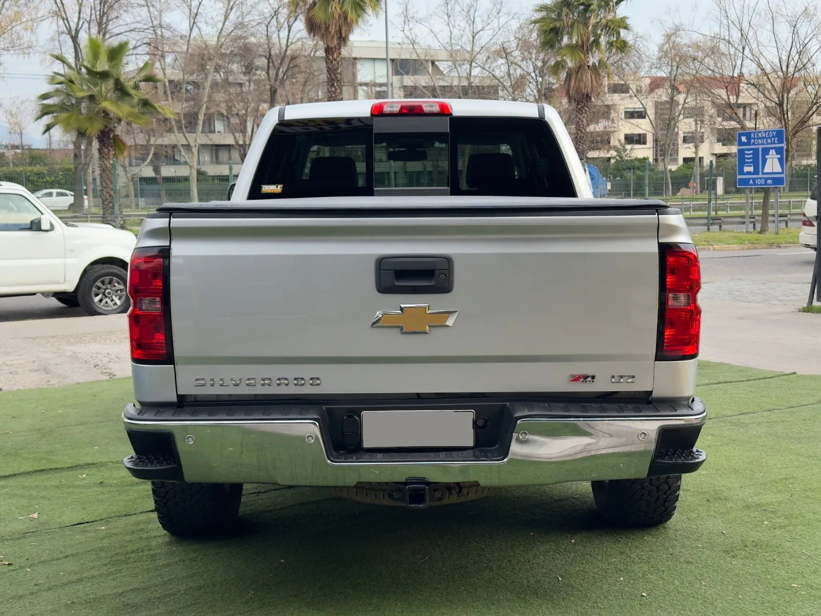 Chevrolet Silverado LTZ Z71 2015 - Imagen 6 de 19