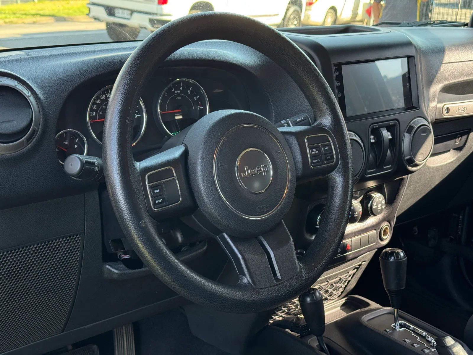 Jeep Wrangler JK Sport 2013 - Imagen 12 de 17