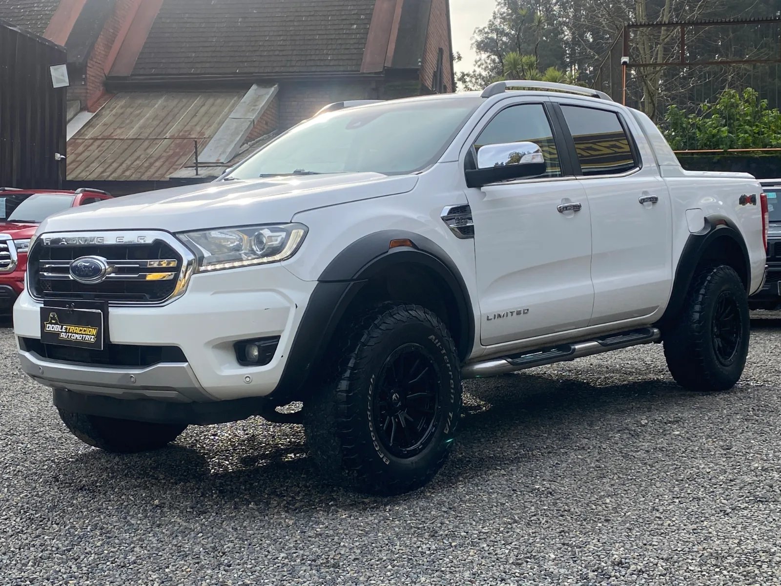 Ford RANGER LIMITED 2020 - Imagen 3 de 17