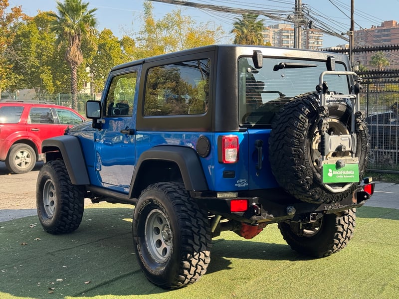 Jeep Wrangler JK Rubicon 2015 - Imagen 5 de 17