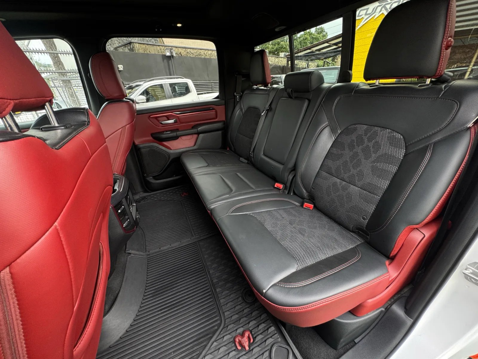 RAM 1500 Rebel 2020 - Imagen 18 de 20