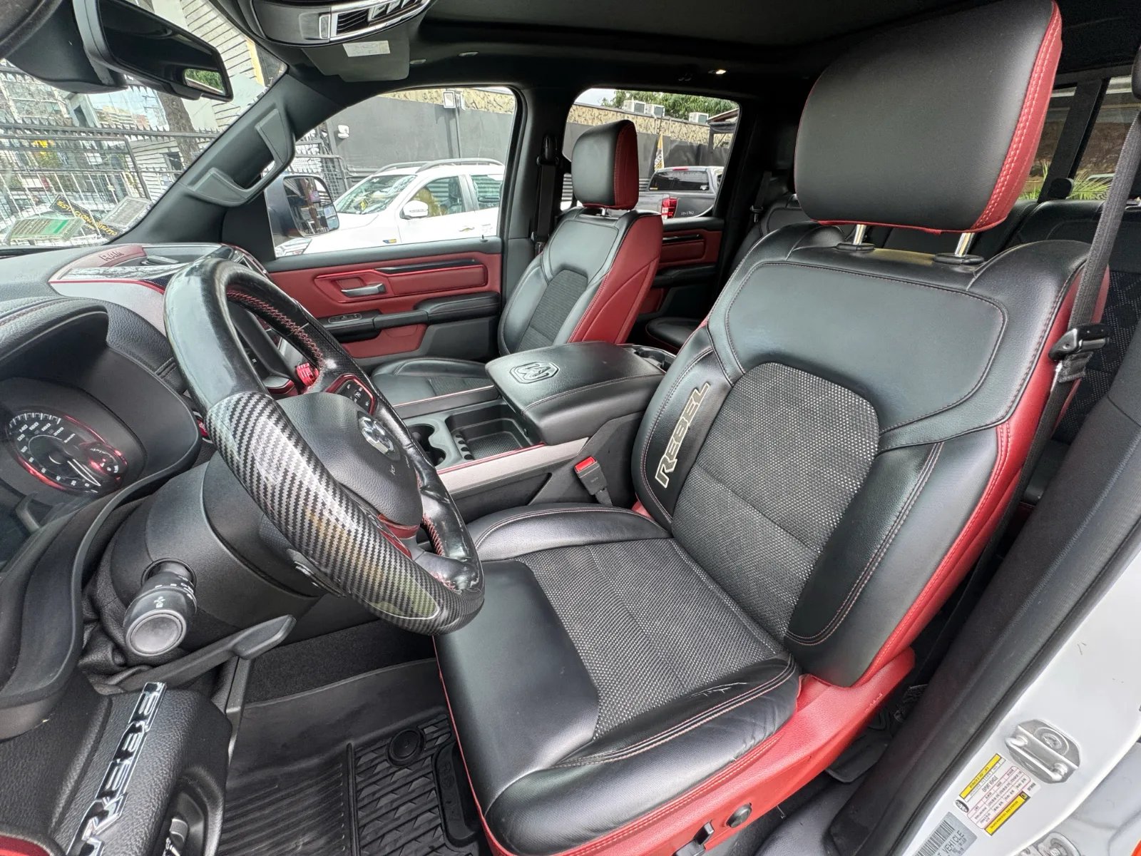 RAM 1500 Rebel 2020 - Imagen 15 de 20