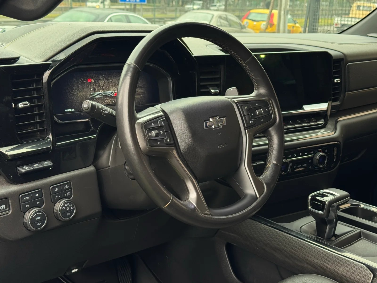 Chevrolet Silverado ZR2 2023 - Imagen 14 de 20
