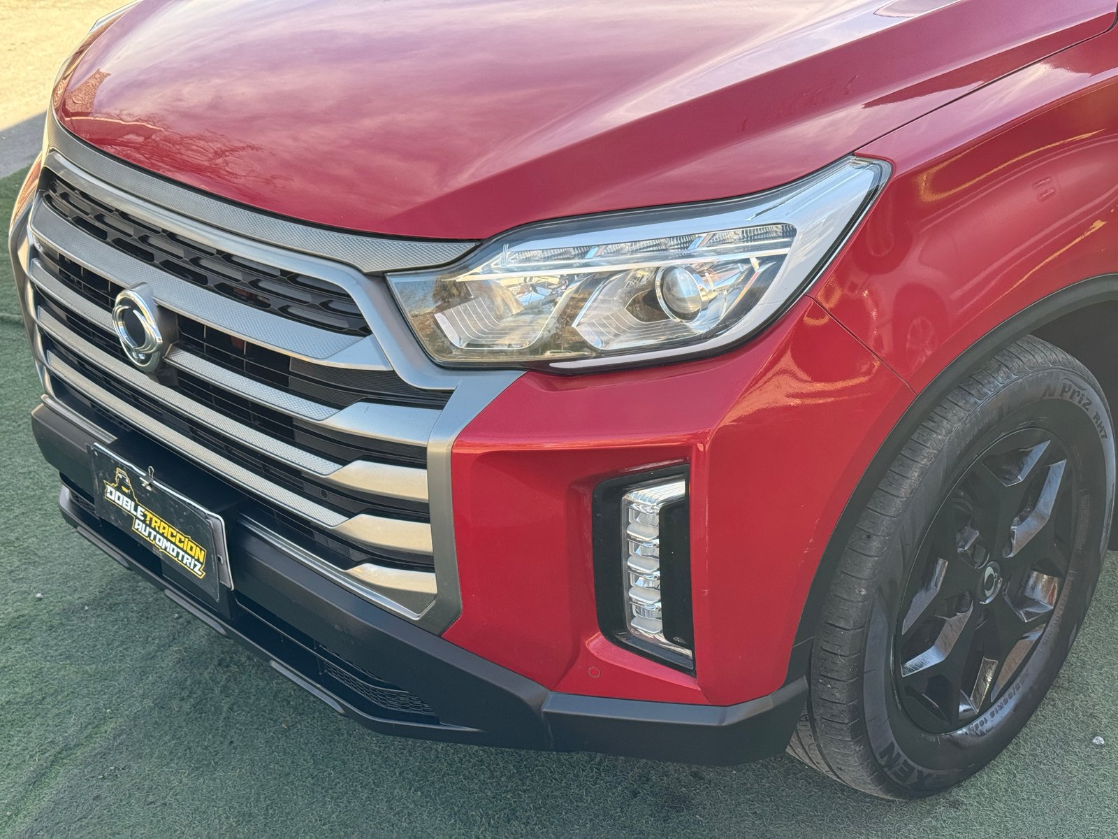 SsangYong Musso Grand Limited 2023 - Imagen 9 de 19