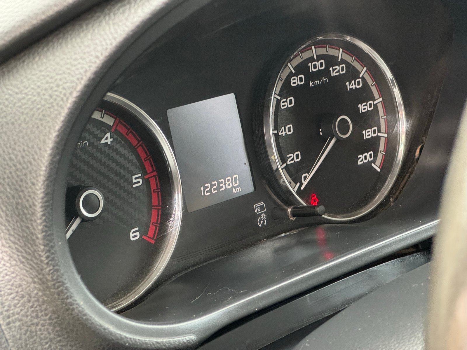 Mitsubishi L200 Katana CRT 2022 - Imagen 14 de 18