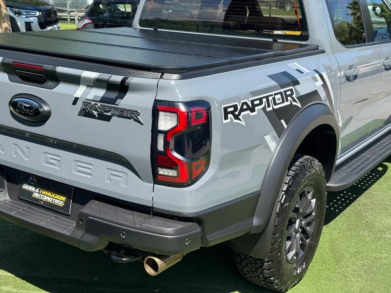 Ford Ranger Raptor 2024 - Imagen 11 de 20