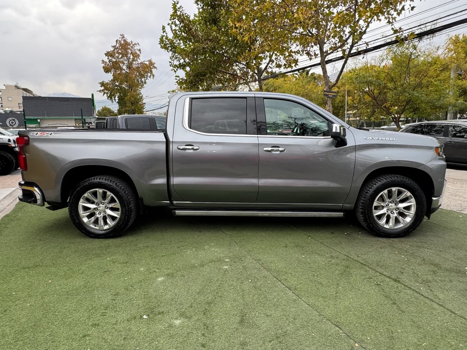 CHEVROLET SILVERADO 4X4 3.0L AUT 2022 - Imagen 6 de 15