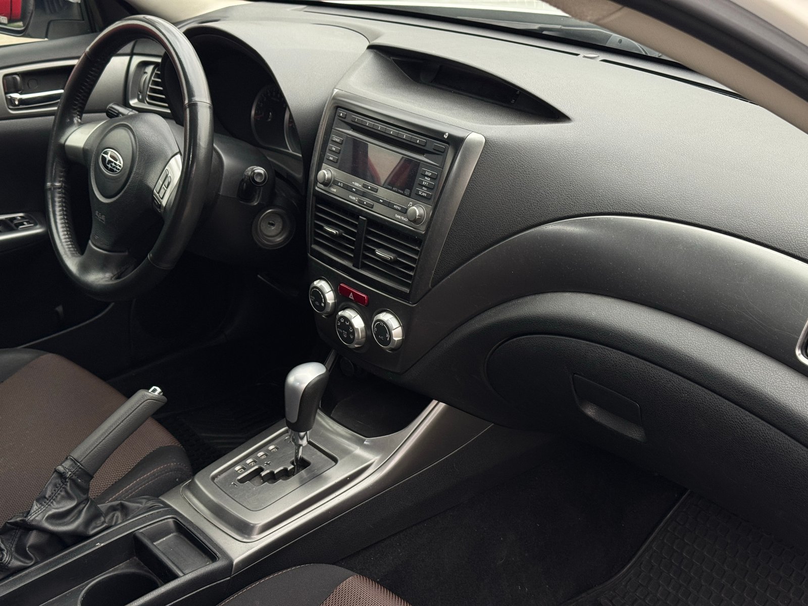 Subaru XV 2.0R 2012 - Imagen 17 de 19