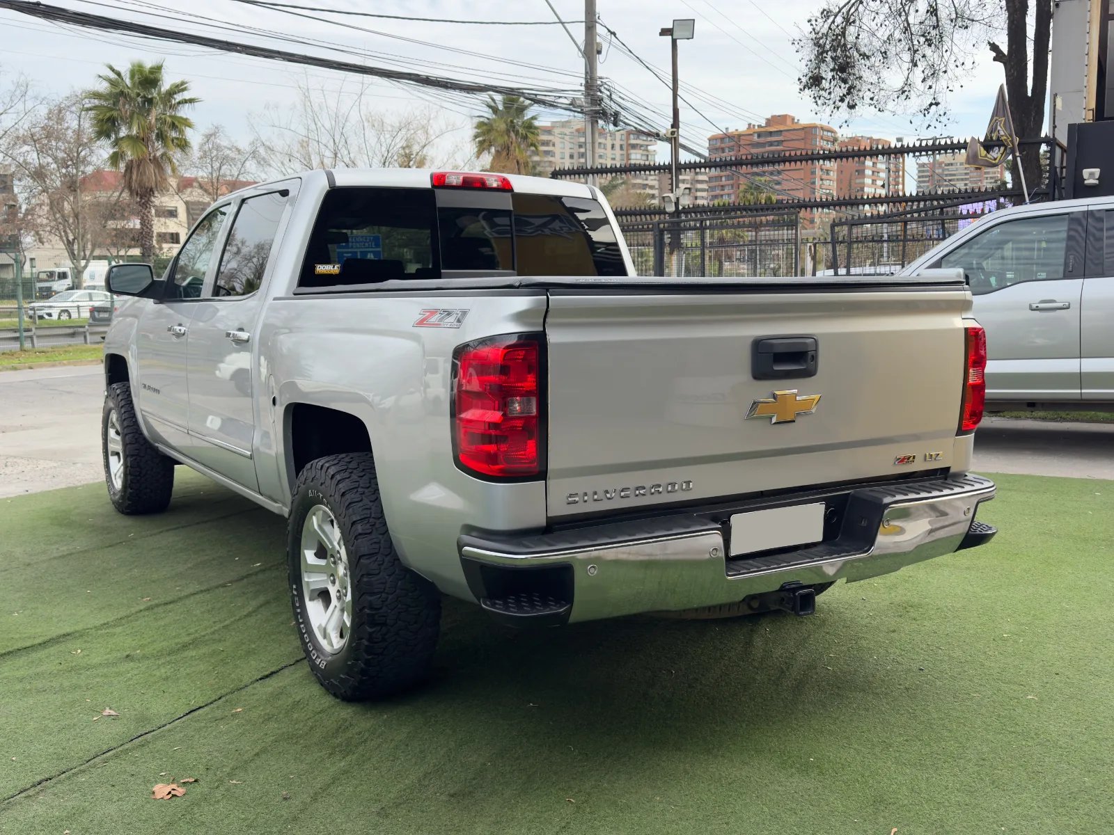Chevrolet Silverado LTZ Z71 2015 - Foto 5 de 19