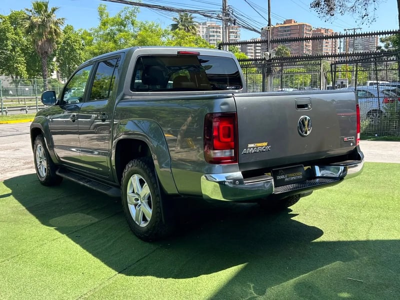 Volkswagen Amarok Highline 4x4 2020 - Imagen 6 de 18