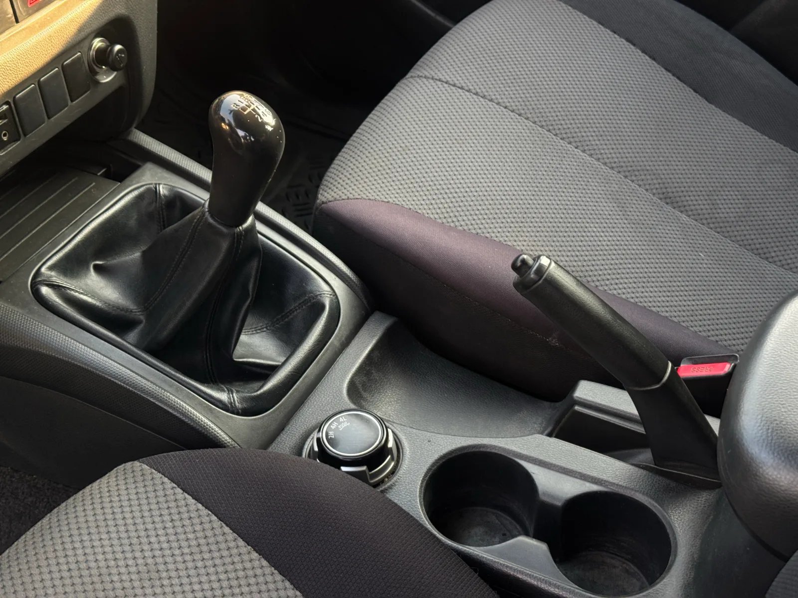 Mitsubishi L200 Katana CRT 2022 - Imagen 15 de 16