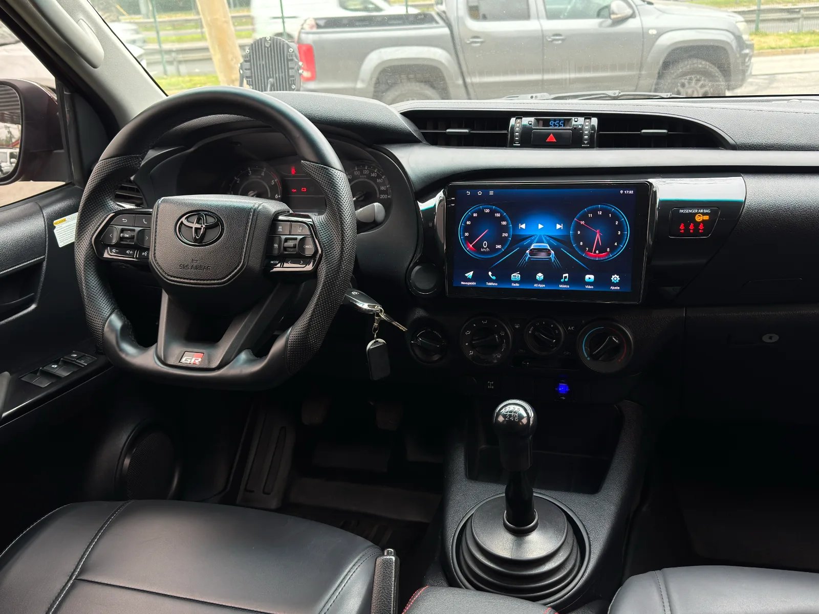 Toyota Hilux DX 2018 - Imagen 16 de 17