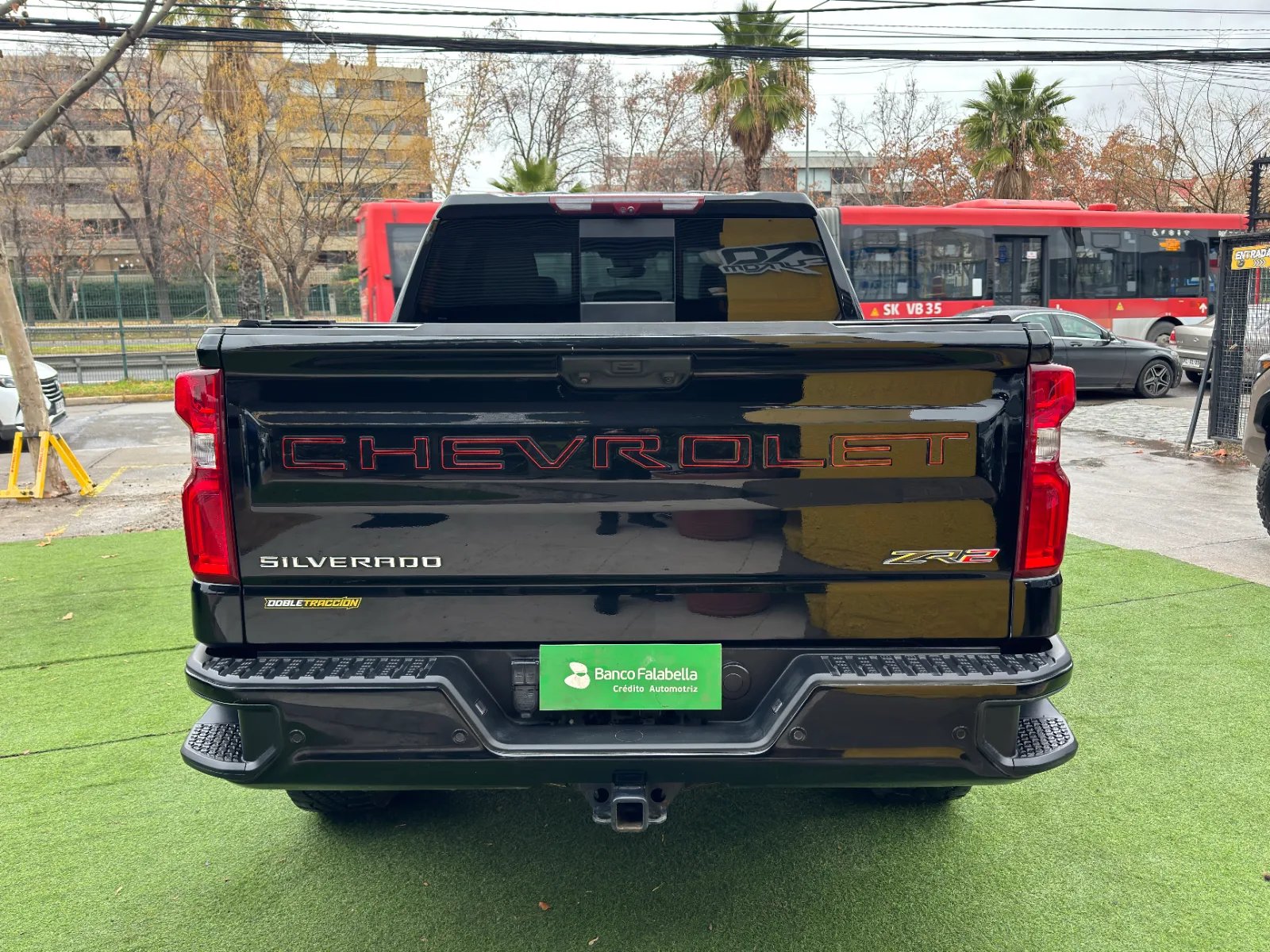 Chevrolet Silverado ZR2 2023 - Imagen 6 de 20