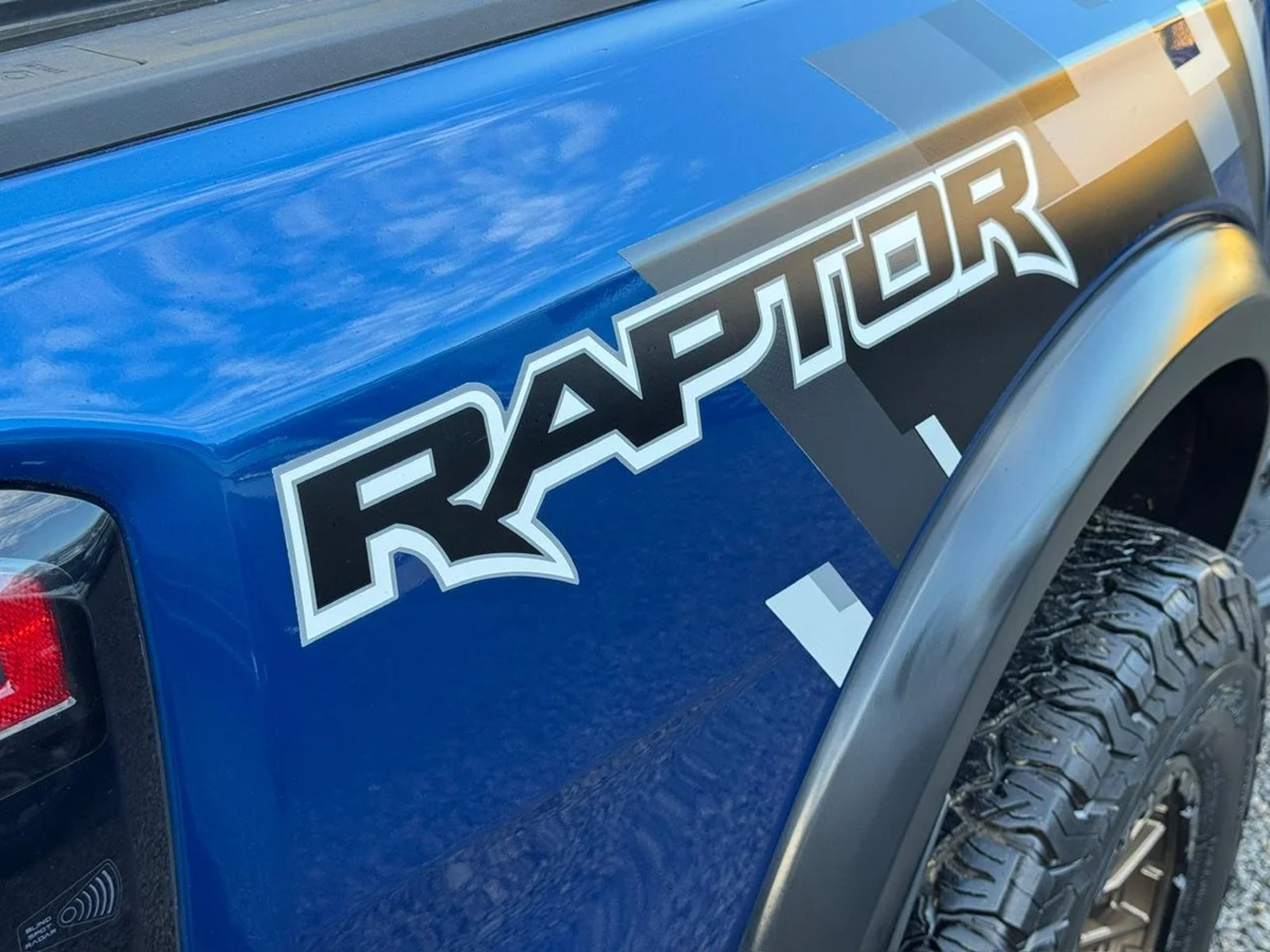 FORD RANGER RAPTOR 4X4 3.0 AT 2023 - Imagen 10 de 15