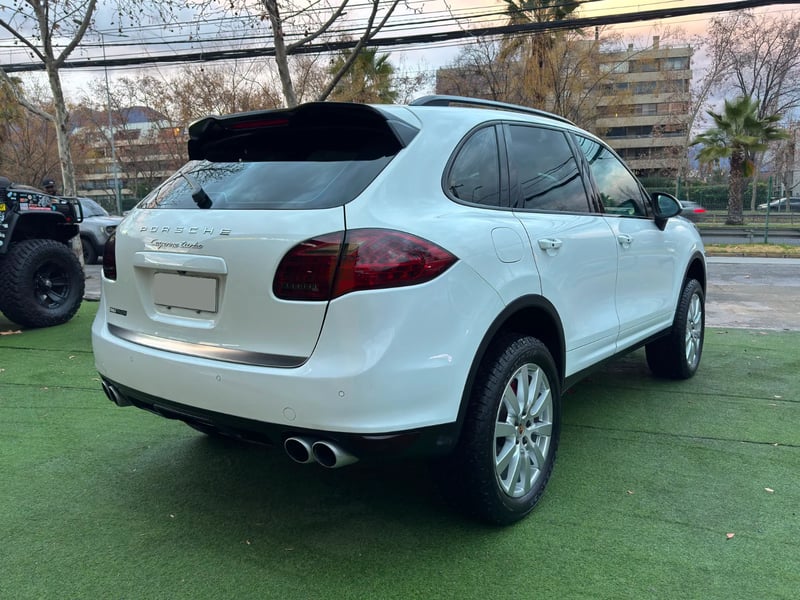 Porsche Cayenne Turbo 2014 - Imagen 13 de 20
