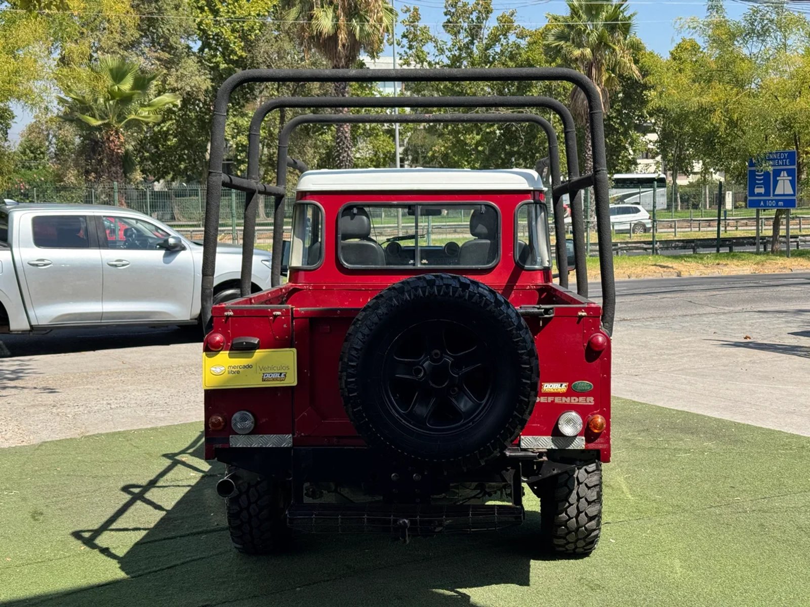 Land Rover DEFENDER 2014 - Foto 5 de 7