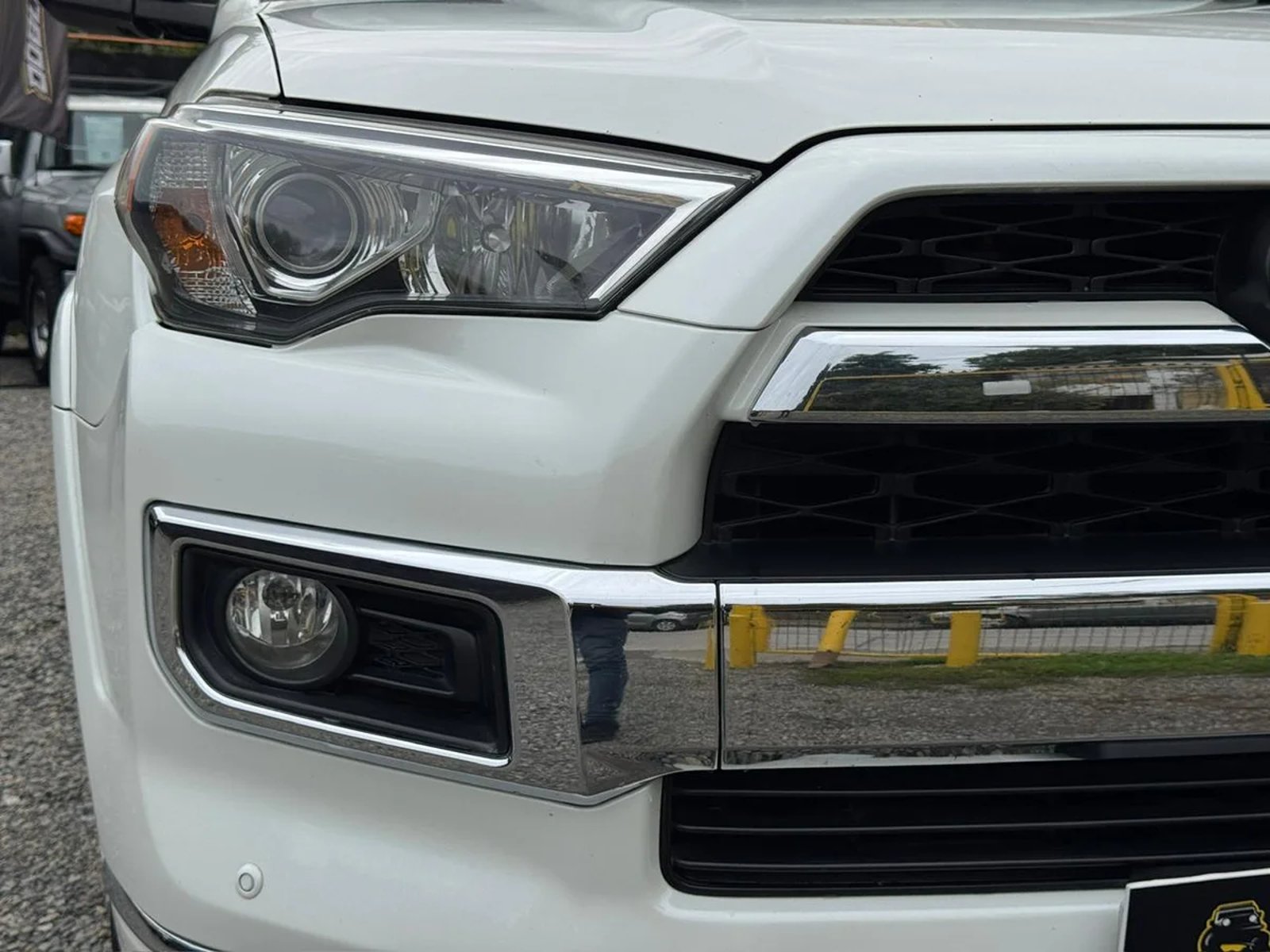 Toyota 4RUNNER 4.0 LIMITED 2015 - Foto 3 de 15