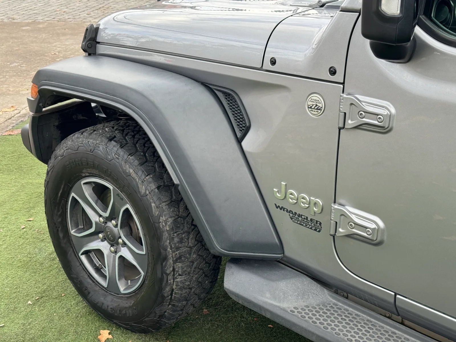 Jeep Wrangler JLU Sport 2020 - Imagen 10 de 19