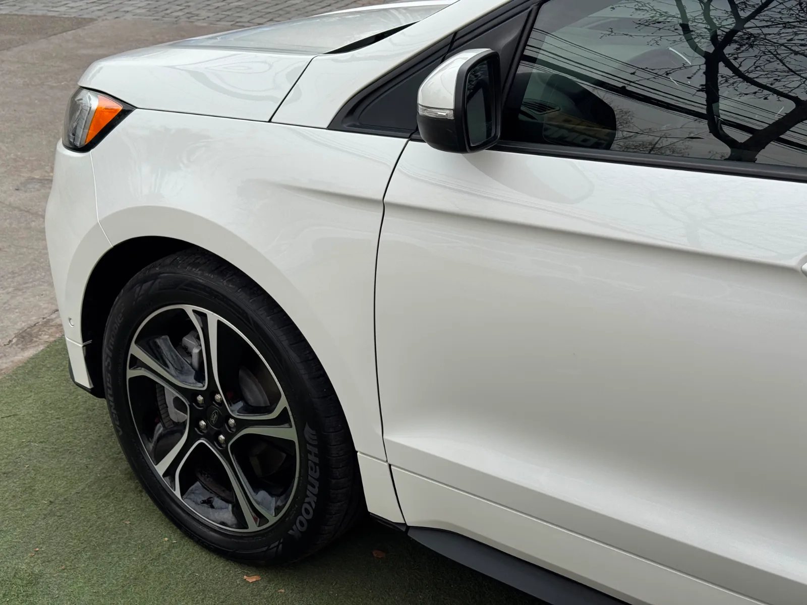 Ford Edge ST 2023 - Imagen 10 de 20