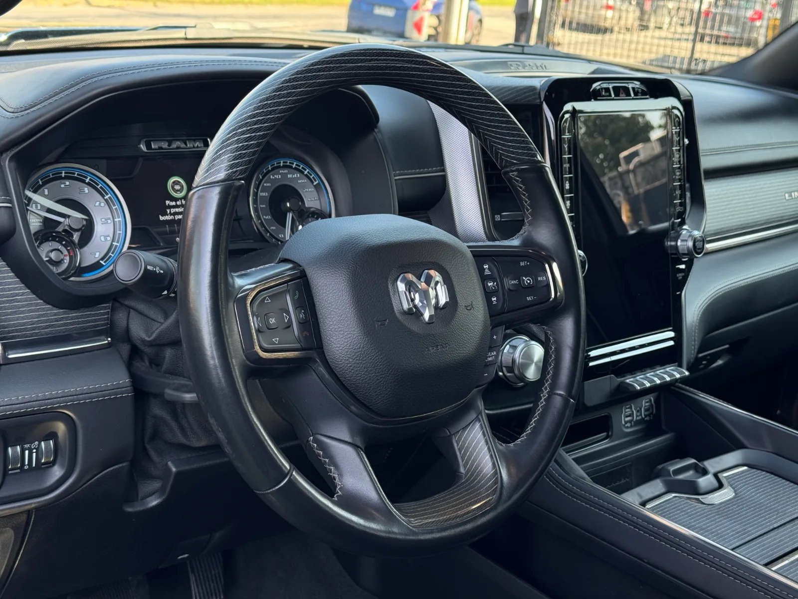 RAM 1500 Limited 2021 - Imagen 14 de 20