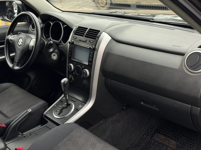 Suzuki Grand Vitara GLX 2015 - Imagen 15 de 19