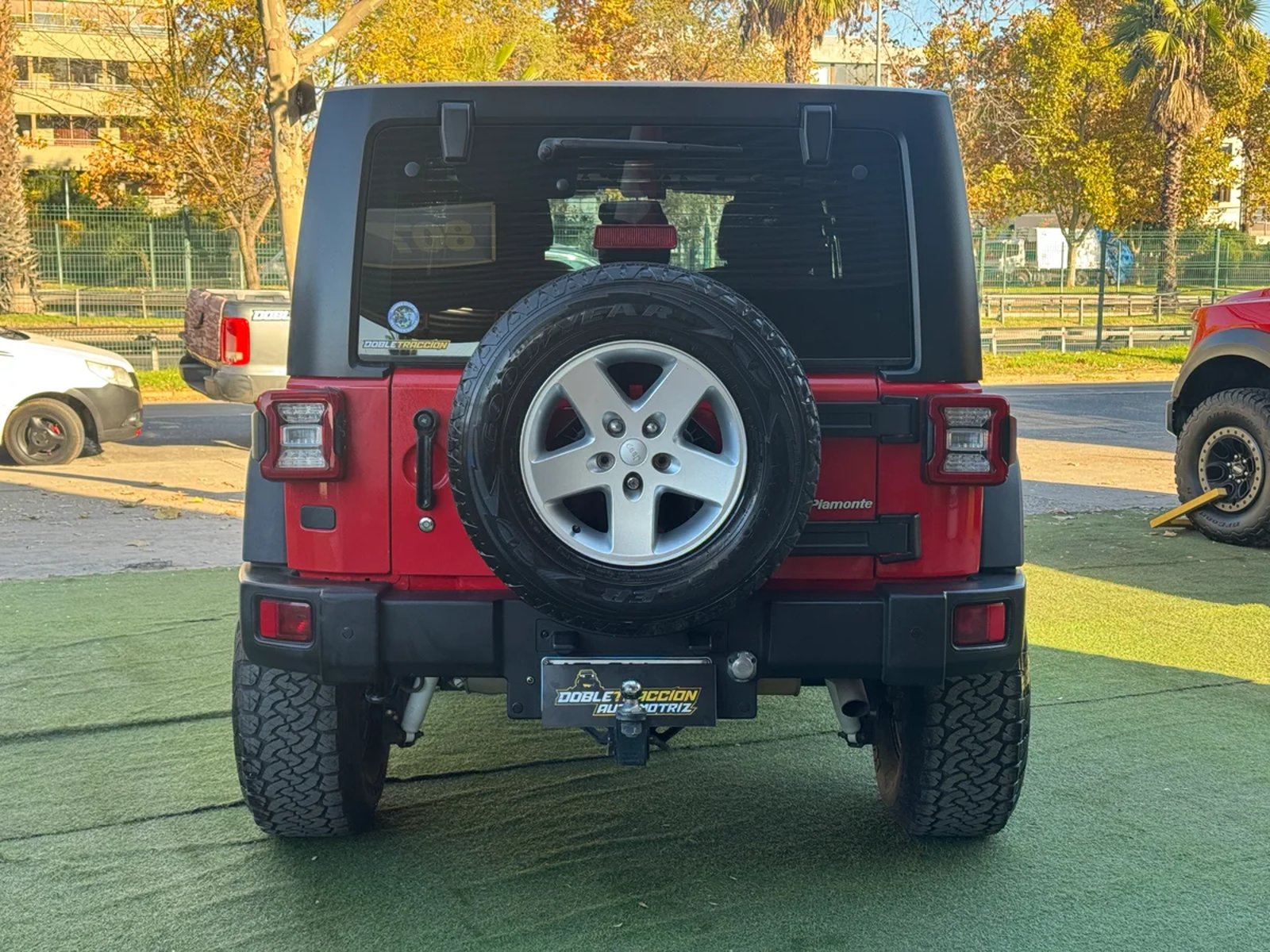JEEP Wrangler JKU Sport 2015 - Imagen 6 de 15