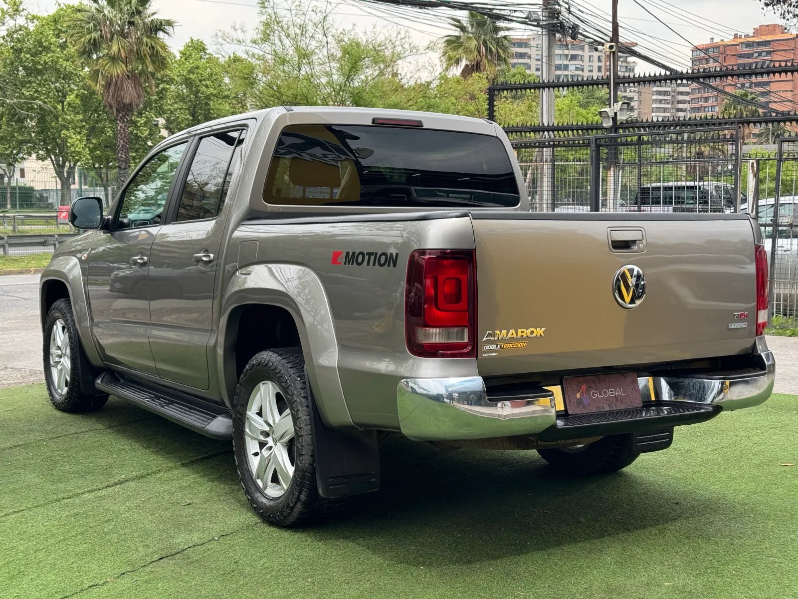 Volkswagen Amarok Highline 2021 - Foto 5 de 18