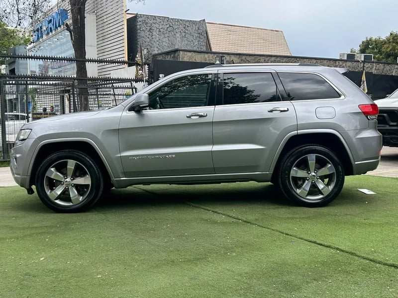 Jeep Cherokee Overland 2015 - Imagen 4 de 16