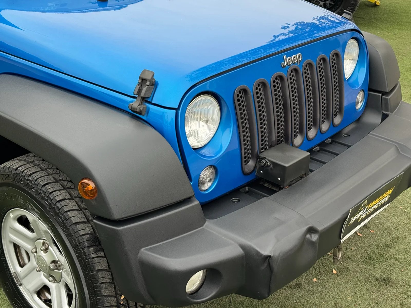 JEEP WRANGLER SPORT 2.8 AUT 2015 - Imagen 9 de 15