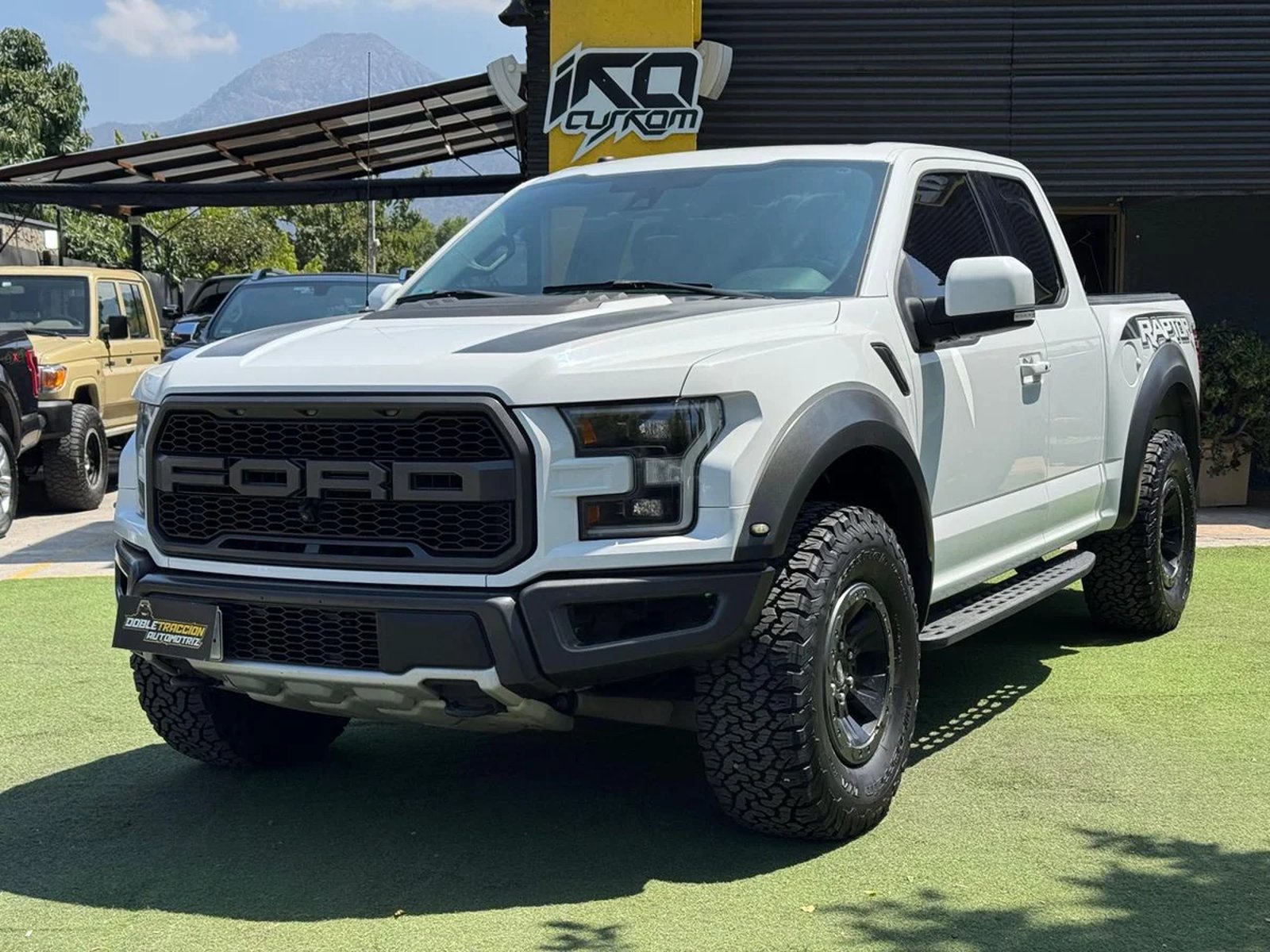 Ford F150 RAPTOR 4X4 3.5L AUT 2018 - Foto 3 de 15