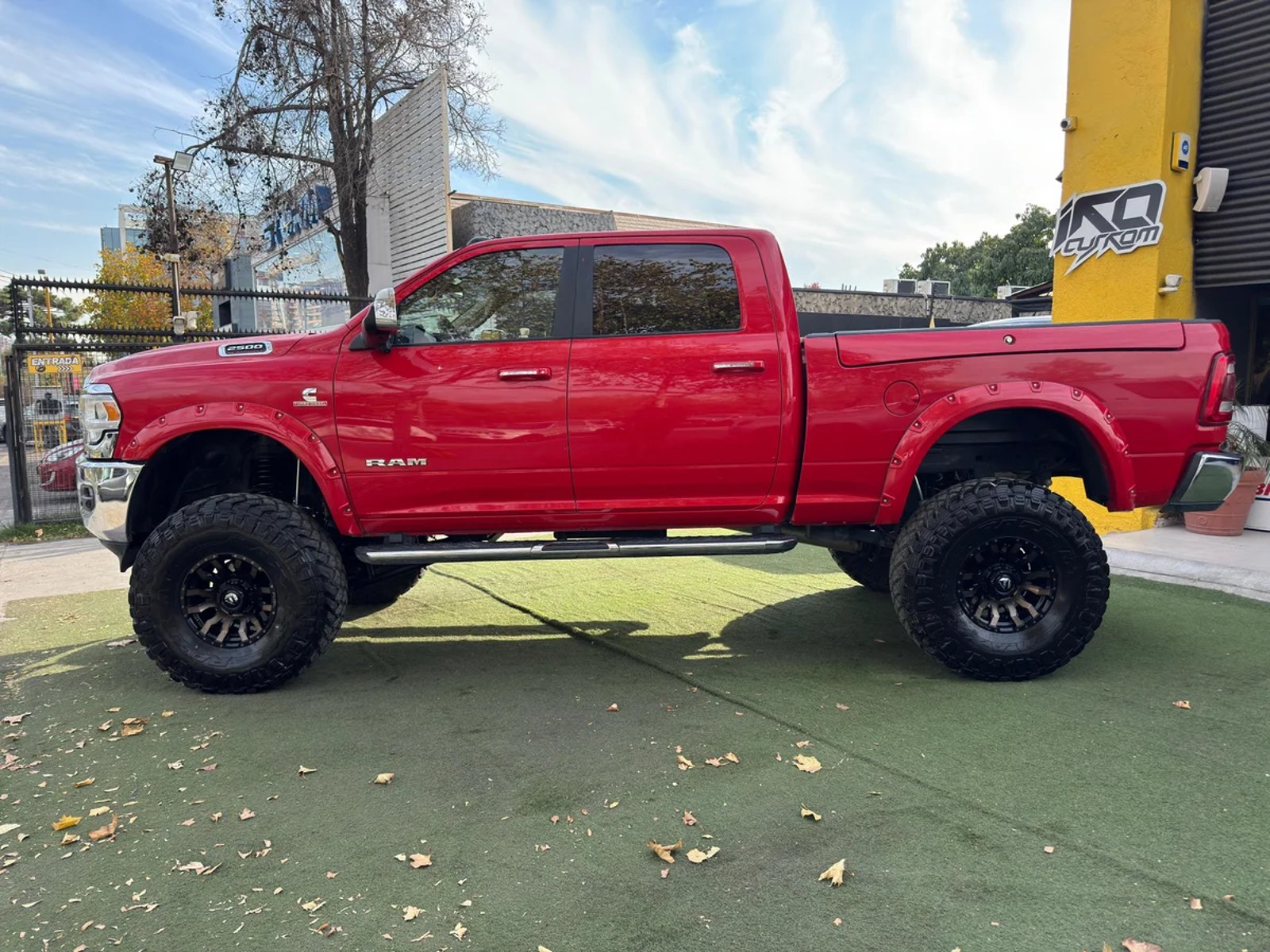 RAM 2500 Laramie LX 2021 - Imagen 4 de 15